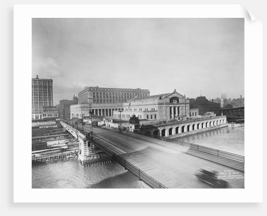 Chicago's Union Station by Anonymous