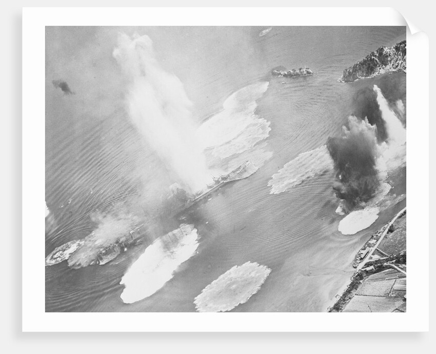 Bombing of Kure Harbor by American Aircraft by Anonymous