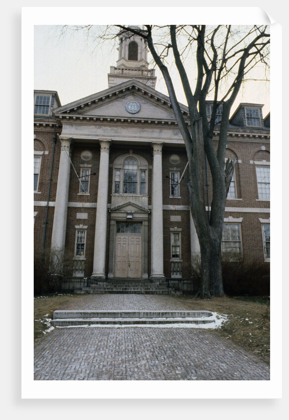 Claus Von Bulow Rhode Island Home by Anonymous