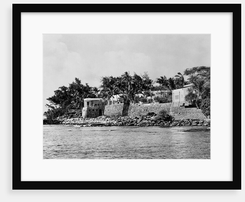 Doris Duke's Hawaiin Home by Anonymous