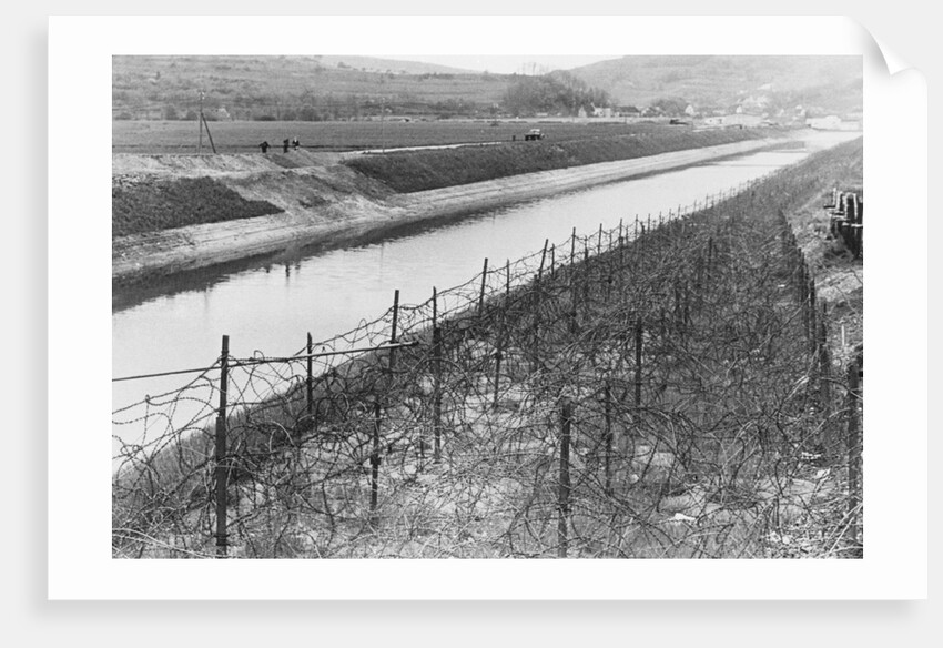 Germany's Siegfried Line by Anonymous