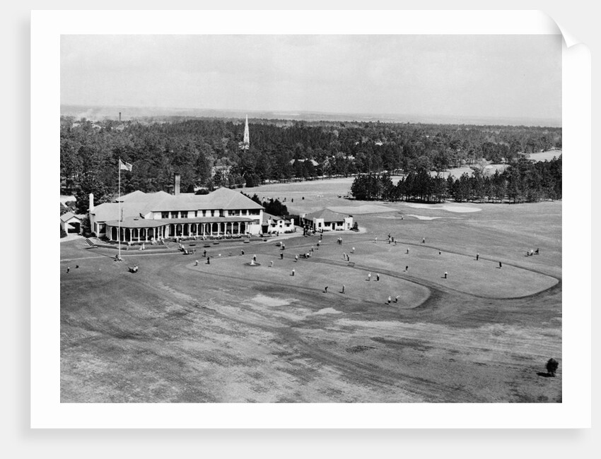 Country Club Housing Golf Matches by Anonymous