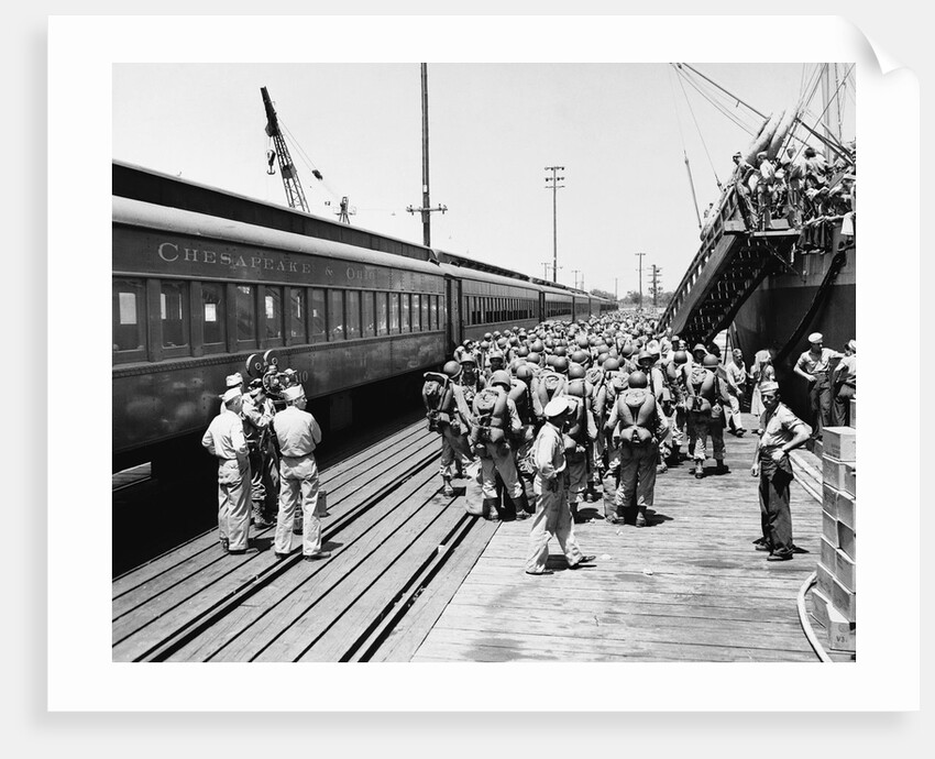 Troops Embarking at Hampton Roads by Anonymous