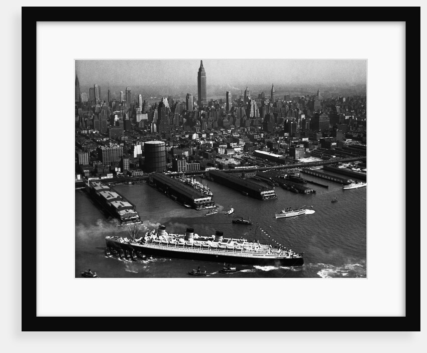 Ocean Liner Arriving in New York by Anonymous