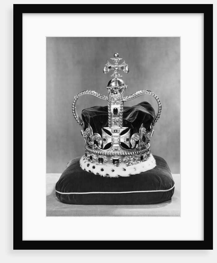 St. Edward's Crown, or the Crown of England by Anonymous