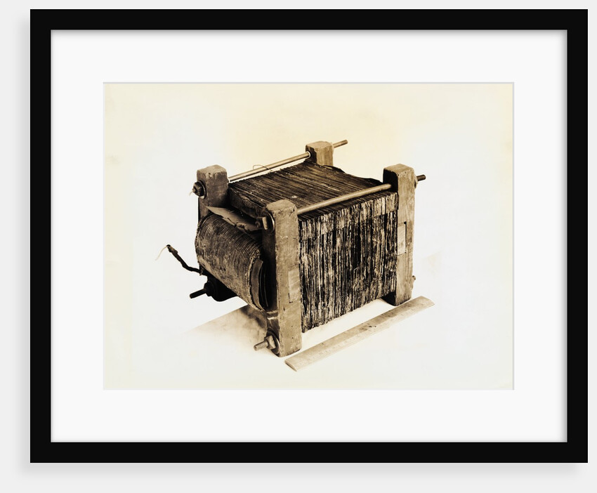 Induction Coil of 1885 by Anonymous
