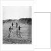 1920s 4 Kids 2 Boys 2 Girls Running Down Sand Dune by Corbis