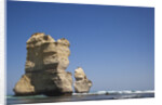 Twelve Apostles sea stacks near Gibsons Steps by Anonymous