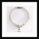 Choker-length pearl necklace by Anonymous