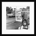 1970s gas pump with temporarily closed sign by Anonymous