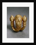 Helix earring with female two-fronted protomes, end 4th-beginnin by Anonymous