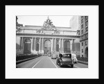 Grand Central Terminal from Park Avenue by Anonymous