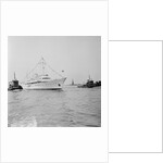 View of Christina Arriving with Winston Churchill and Aristotle Onassis by Anonymous
