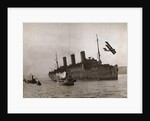 Leviathan Arriving in New York Harbor by Anonymous