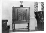 General Electric Battery Console Radio Receiver by Anonymous