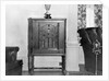 General Electric Battery Console Radio Receiver by Anonymous