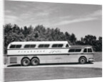 Greyhound Scenicruiser by Anonymous