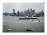 Queen Elizabeth 2 Sailing out of New York Harbor by Anonymous