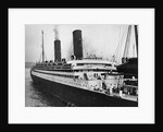 Caronia Arriving at the Dock by Anonymous