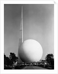 Trylon and Perisphere at World's Fair by Anonymous