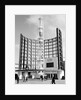Du Pont Building at World's Fair by Anonymous