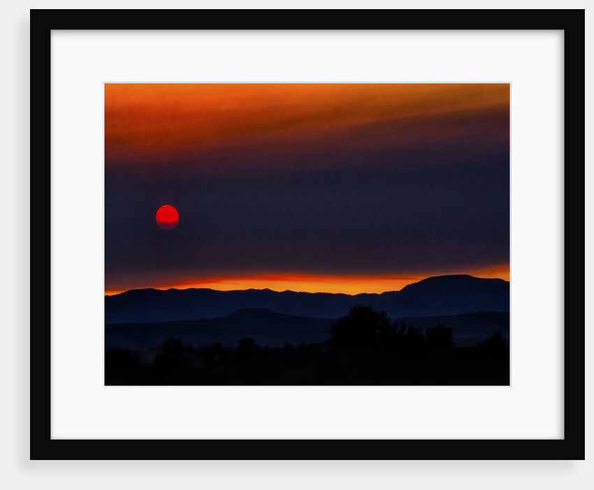 Sunset, Santa Fe, New Mexico by Dee Smart