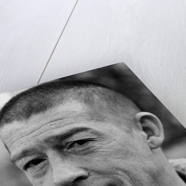 John Hurt filming by Associated Newspapers