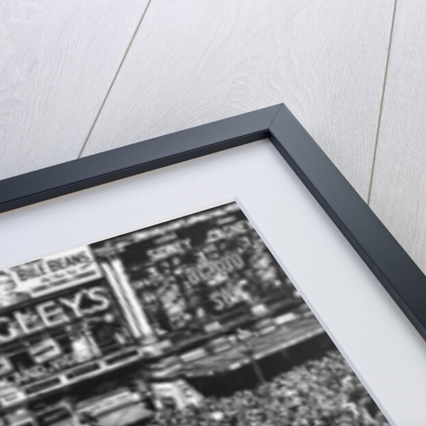 VE day crowds flood Piccadilly Circus by Associated Newspapers