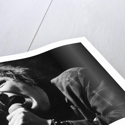 Johnny Rotten sings by Associated Newspapers