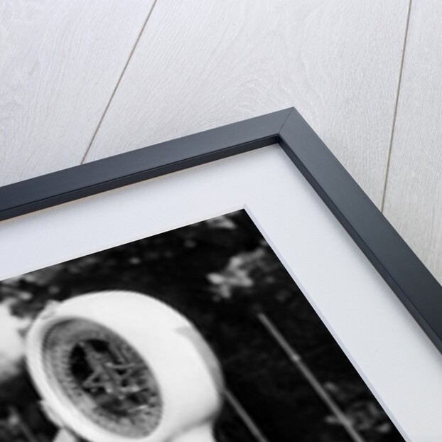 Seaside weighing machine by Associated Newspapers