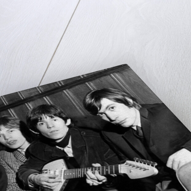 Rolling Stones donate guitar by Associated Newspapers