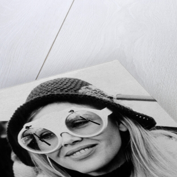 Britt Ekland in glasses by Associated Newspapers