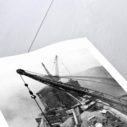 Waterloo bridge construction by Associated Newspapers