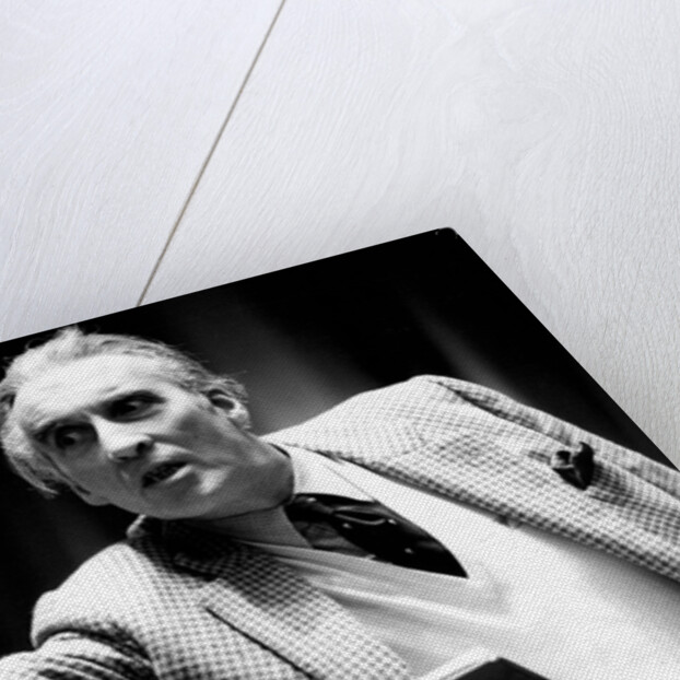 Christopher Lee points by Associated Newspapers