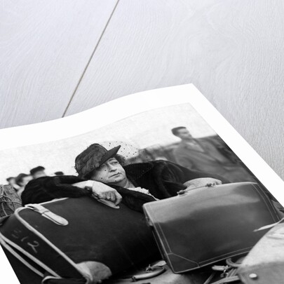 Left on the Quayside by Associated Newspapers