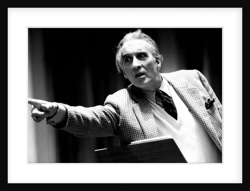 Christopher Lee points by Associated Newspapers