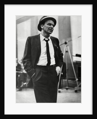 Frank Sinatra recording by Associated Newspapers