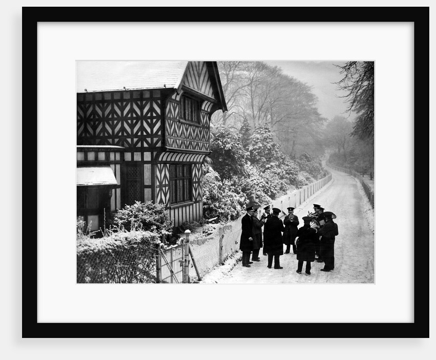 Salvation Army band in the snow by Associated Newspapers