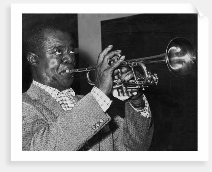Louis Armstrong plays by Associated Newspapers