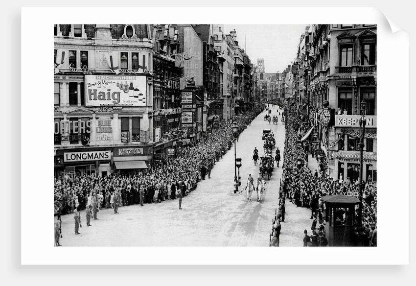 Peace Celebrations by Associated Newspapers