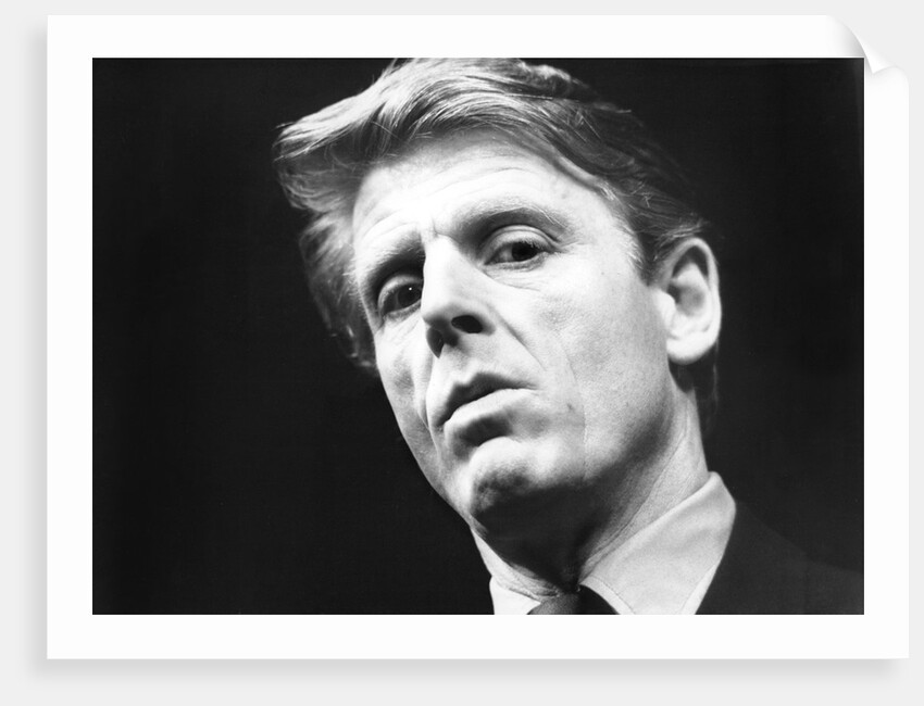 Edward Fox in classic pose by Associated Newspapers
