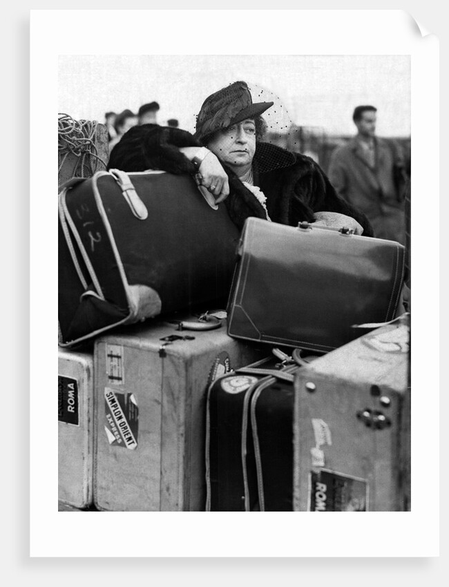 Left on the Quayside by Associated Newspapers