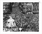 VE day crowds flood Piccadilly Circus by Associated Newspapers
