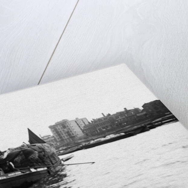 Dumpy barge on the Thames loaded with hay or esparto, London by Anonymous