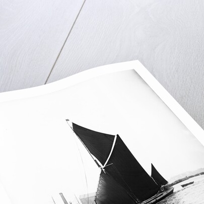 Topsail barge under sail on the Thames, London by Anonymous