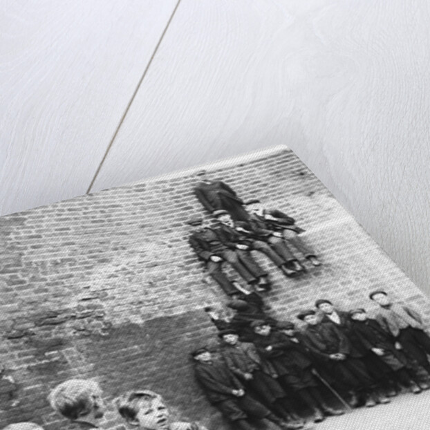 Barge boys, London by Anonymous