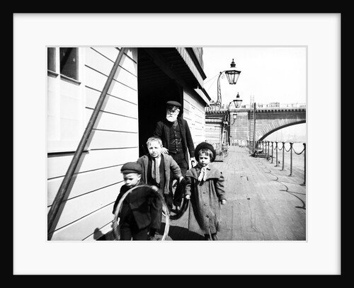Group of children on Waterloo Pier, London by Anonymous