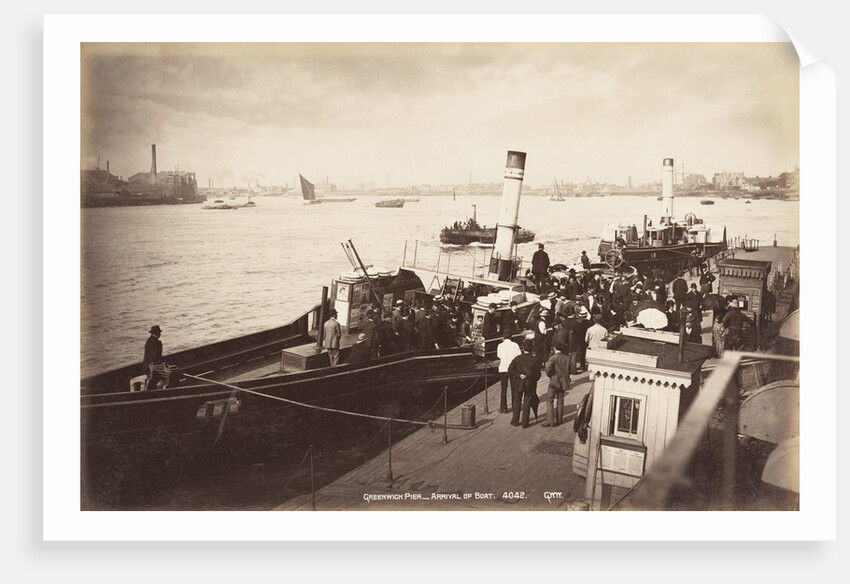 A paddle steamer disembarking passengers at Greenwich Pier, London by Anonymous