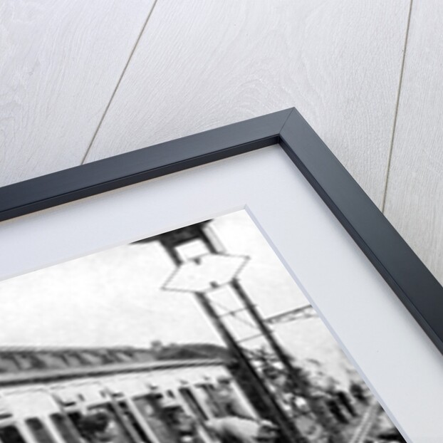 Local residents supplying refreshments to soldiers evacuated from Dunkirk, World War II, 1940 by Unknown