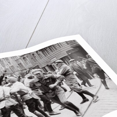 Men in Bolshevik uniform fighting police in the street, Germany by Unknown